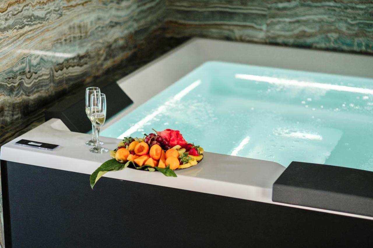 Aquasuite - Luxury Experience & Spa Палермо Экстерьер фото